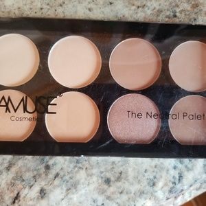 Contour Pallet